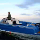 Alfa Bilklädsel - Candela Speed Boat - Båtinredning - Båtkapell