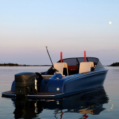Alfa Bilklädsel - Candela Speed Boat - Båtinredning - Båtkapell