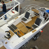 Alfa Bilklädsel - Candela Speed Boat - Båtinredning - Båtkapell