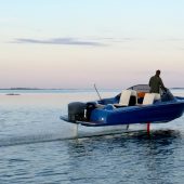 Alfa Bilklädsel - Candela Speed Boat - Båtinredning - Båtkapell