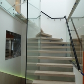 Alfa Bilklädsel - Lindat Trappräcke