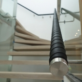 Alfa Bilklädsel - Lindat Trappräcke