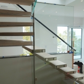 Alfa Bilklädsel - Lindat Trappräcke